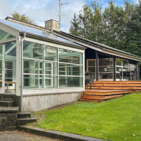 Cozy In With Private Swimming Pool, Be Inside Or Outside Feriehus